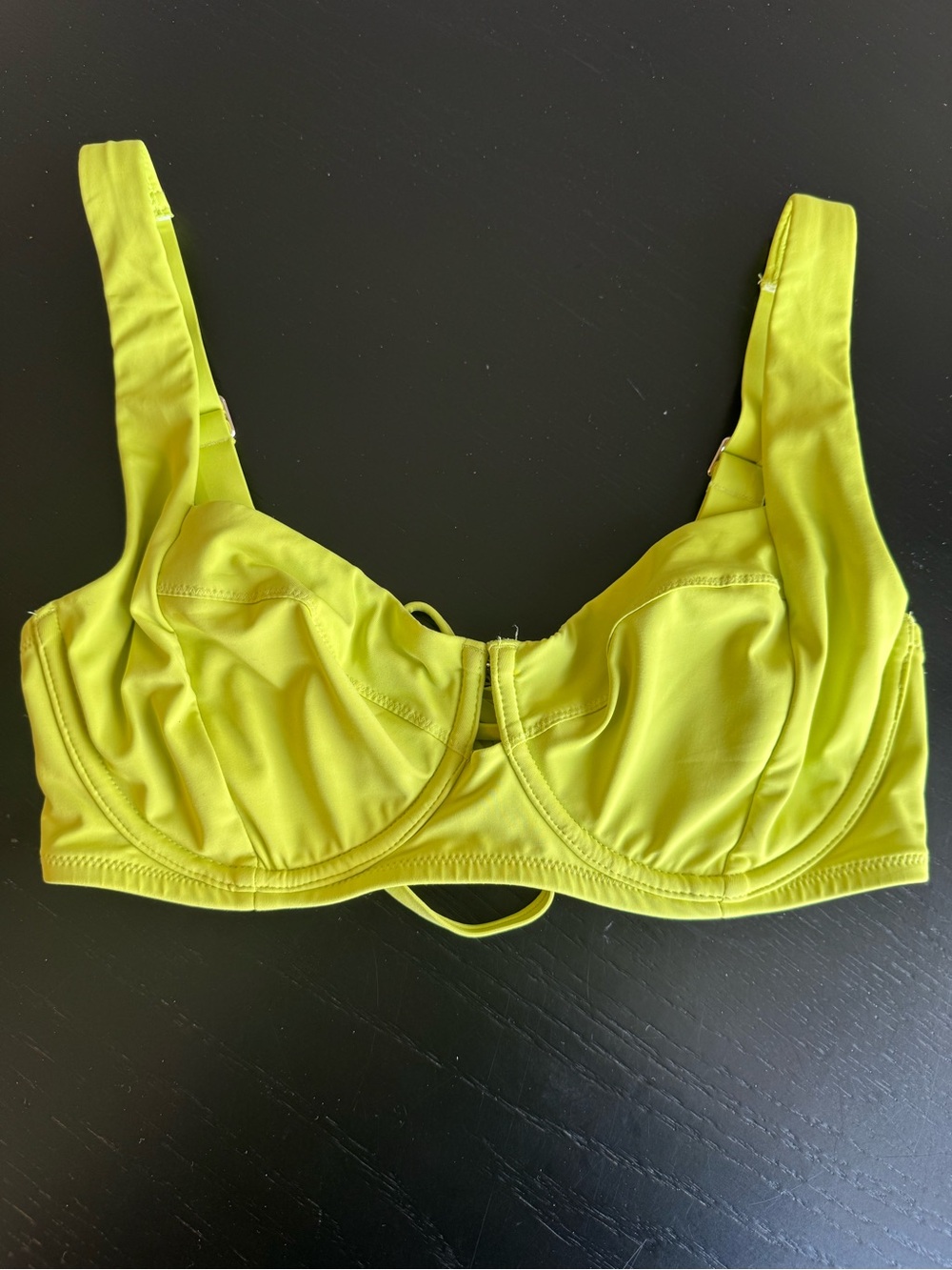 Victoria Secret Lime Underwire Bikini Top - L/34DD